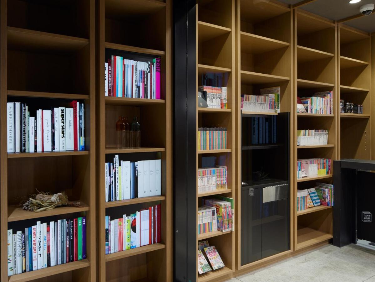 Lamp Light Books Hotel سابورو المظهر الخارجي الصورة